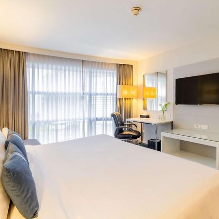Best Western Sukhumvit 20 Bangkok Exterior photo