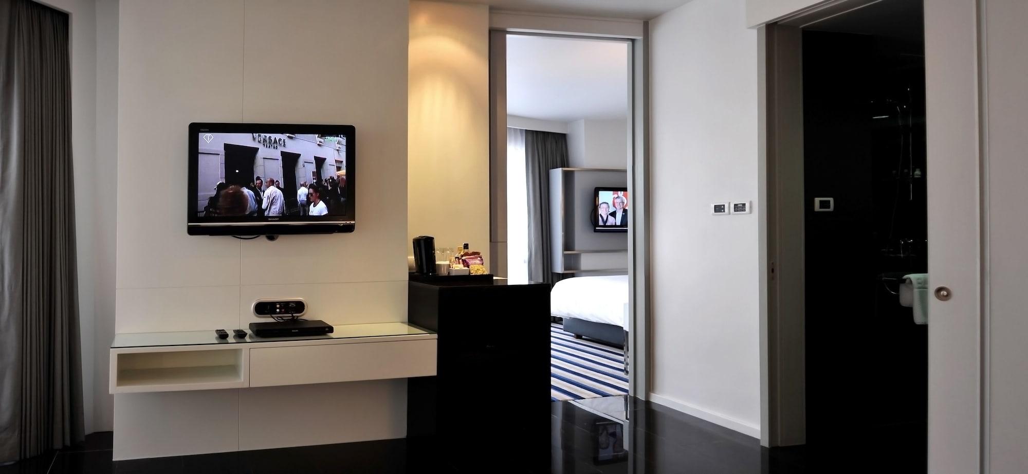 Best Western Sukhumvit 20 Bangkok Exterior photo