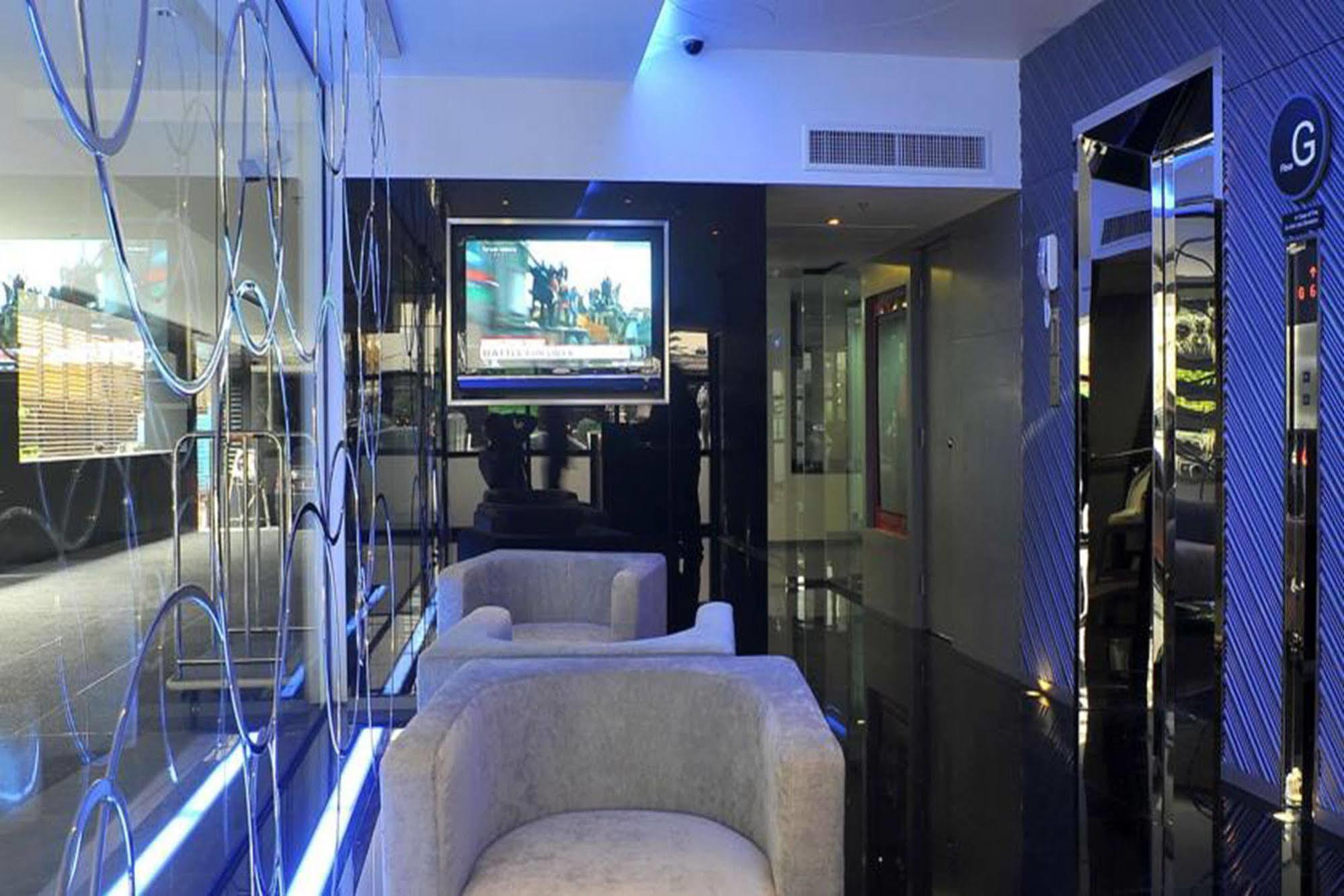 Best Western Sukhumvit 20 Bangkok Exterior photo